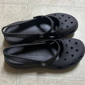 Croc Mary Jane sandals size 10